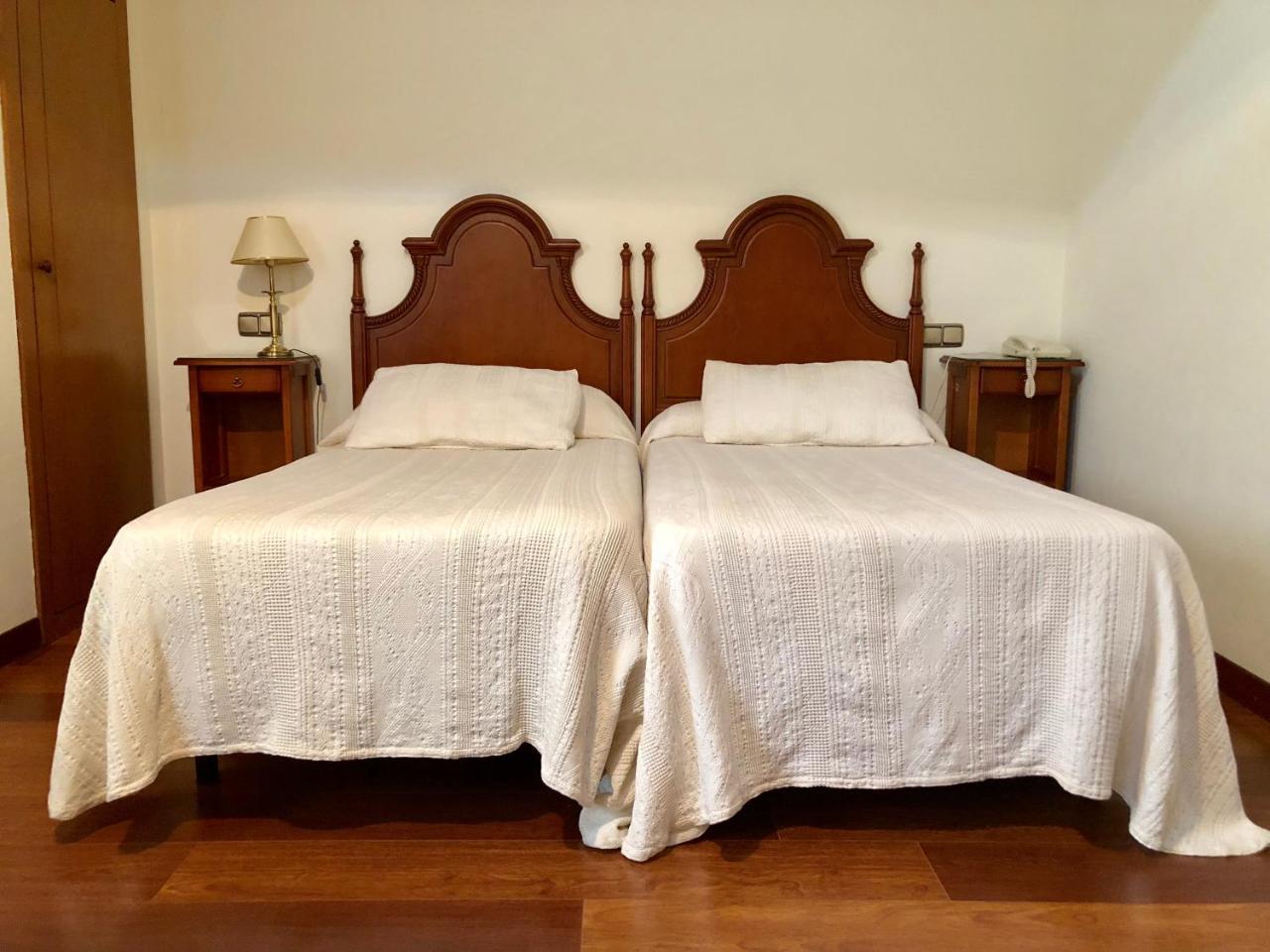 Hotel Rey Chindasvinto Covarrubias Εξωτερικό φωτογραφία